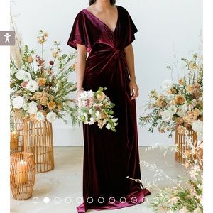 Revelry Gwen Bridesmaids Dress Size 20 Burgundy Velvet